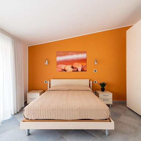 Terraces D'Orlando - Family Apartments With Sea View And Pool Capo dʼOrlando Buitenkant foto
