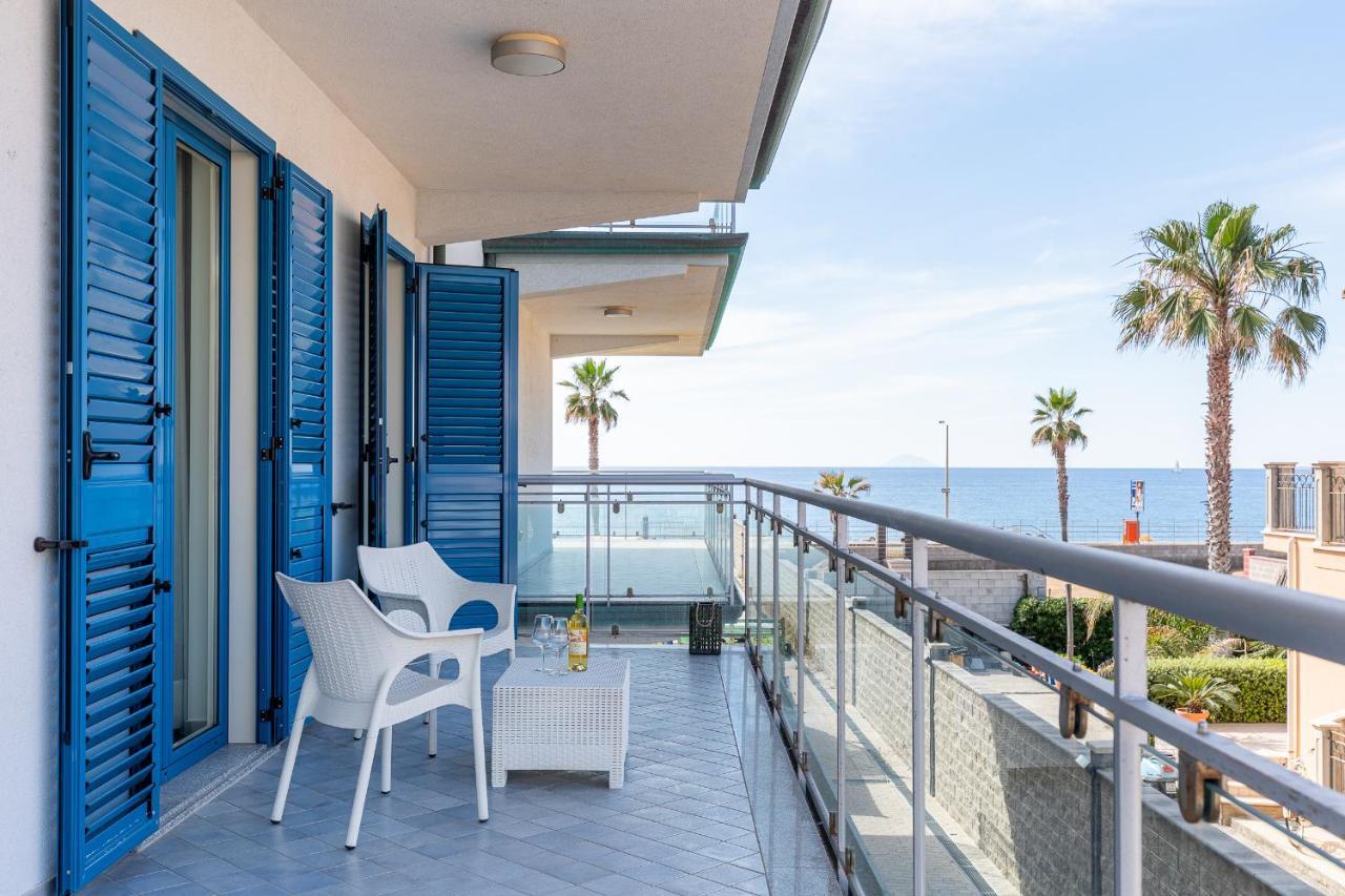 Terraces D'Orlando - Family Apartments With Sea View And Pool Capo dʼOrlando Buitenkant foto