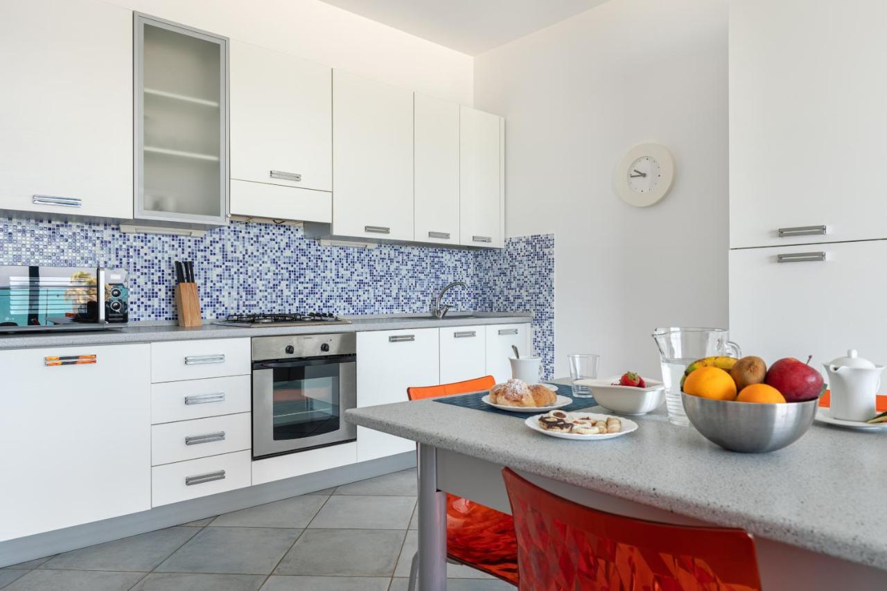 Terraces D'Orlando - Family Apartments With Sea View And Pool Capo dʼOrlando Buitenkant foto