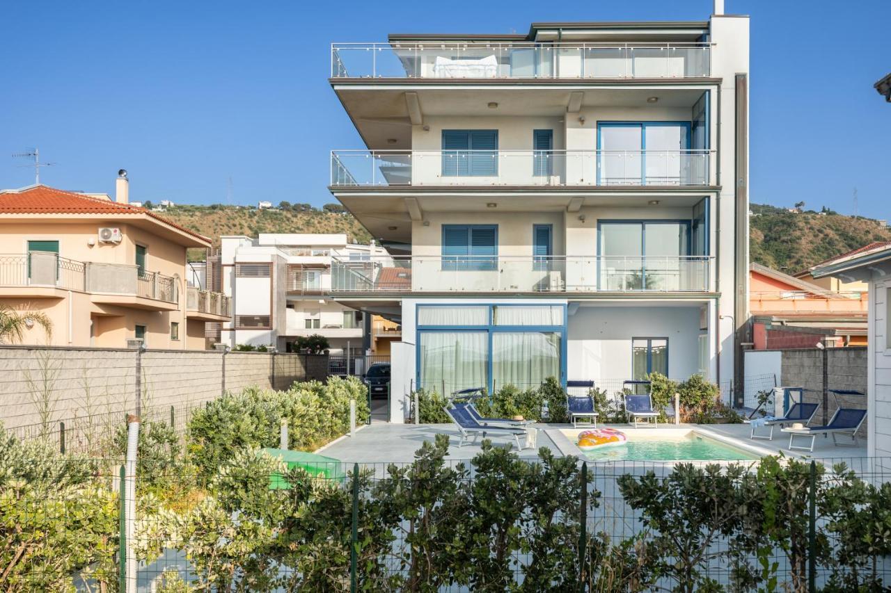 Terraces D'Orlando - Family Apartments With Sea View And Pool Capo dʼOrlando Buitenkant foto